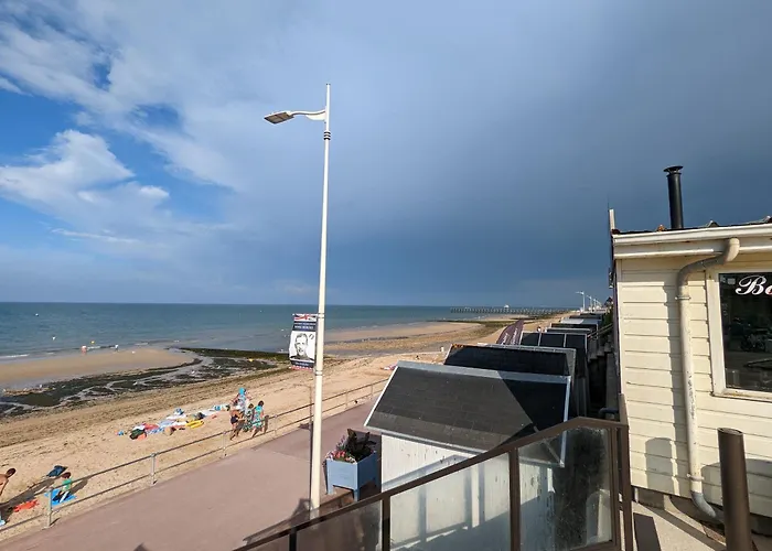 Charmante Maison Front De Et Centre Luc-sur-Mer