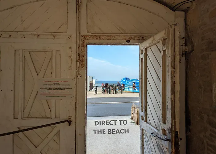 Charmante Maison Front De Et Centre Luc-sur-Mer