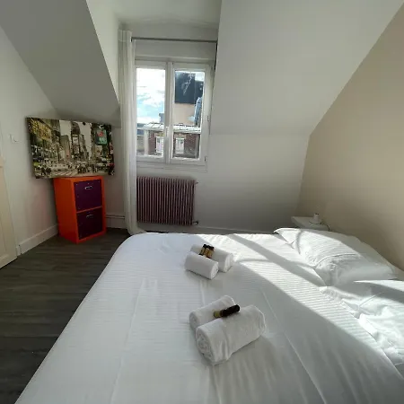 Charmante Maison Front De Et Centre * Luc-sur-Mer