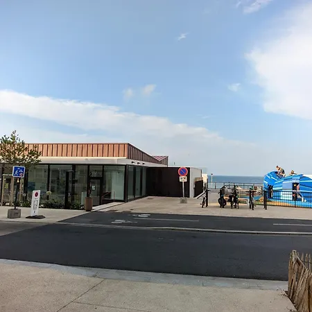 Charmante Maison Front De Et Centre Apartmán